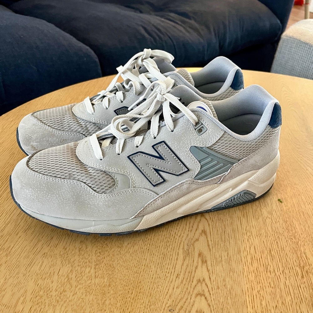 New Balance 580 Men’s Running Sneakers